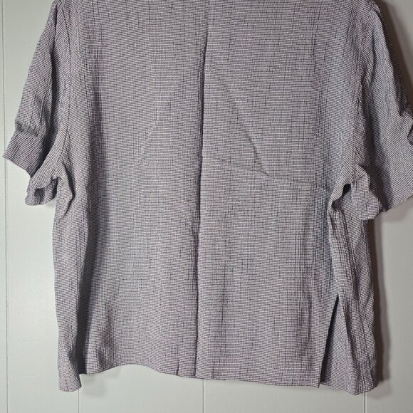 VINTAGE: D.J. Summers black & white button up top - Picture 3 of 3